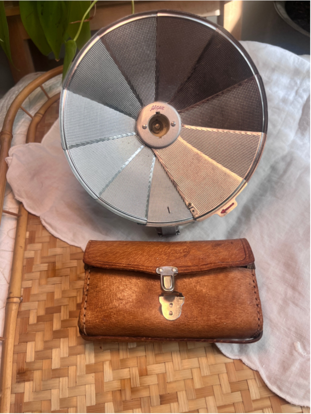 Alpex Vintage BC-Type Camera Flash with Leather Case One Size Brown Silver - Picture 14 of 16